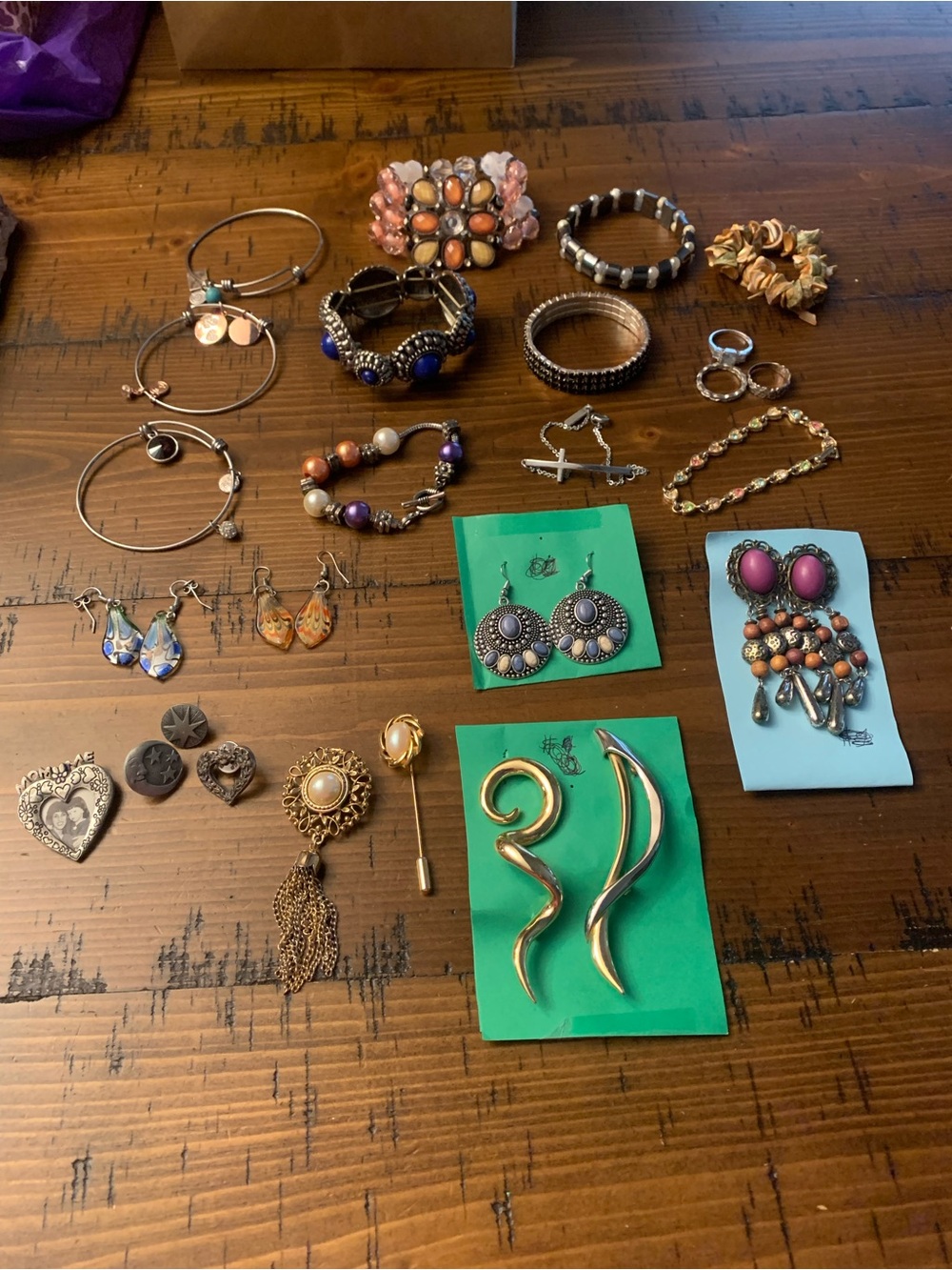 Variety of Women’s Costume Jewelry (earrings, bracelets and pins)